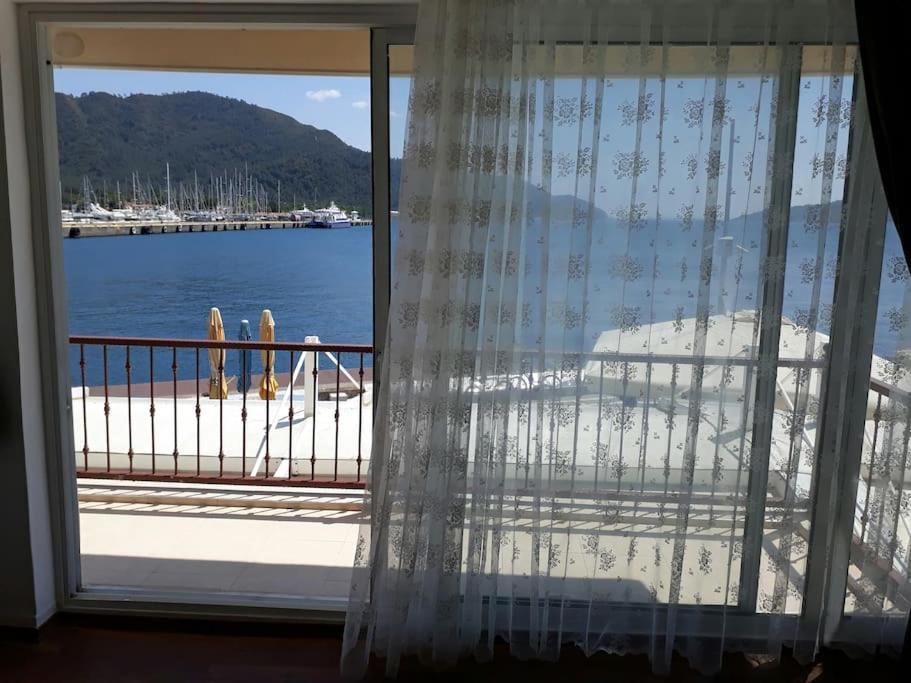 Uysal Suite And Loft Seaside Marmaris Exteriör bild